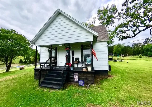 Homes for sale in Willow Springs, MO | 1659 County Road 1030, Willow Springs, MO 65793 | MLS# MIS26028715