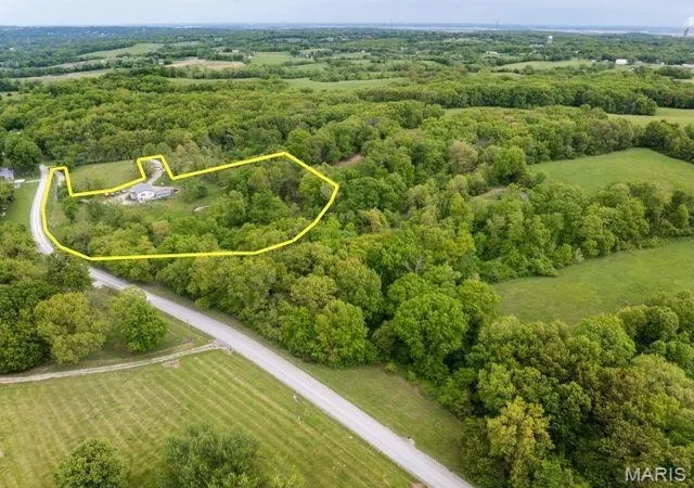 Photo 33 of Single family home for sale at 12746 Thornberry Rd, New London, MO 63459 | MLS# MIS26028739 | Listing updated on 2026-09-28