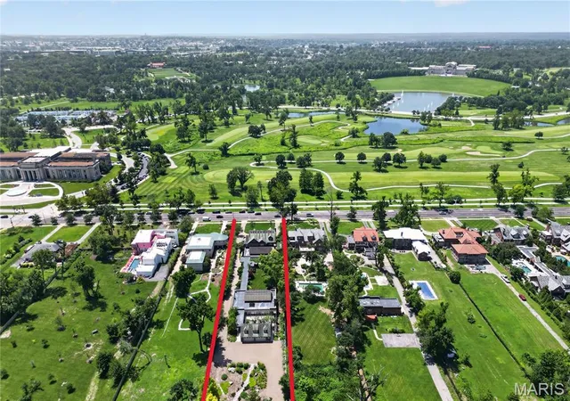 1st image of 5745 Lindell Blvd, St Louis, MO 63112 | MLS# MIS26028772