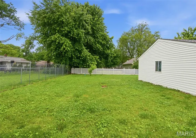 45th image of 5912 N Belt W, Belleville, IL 62223 | MLS# MIS26028985