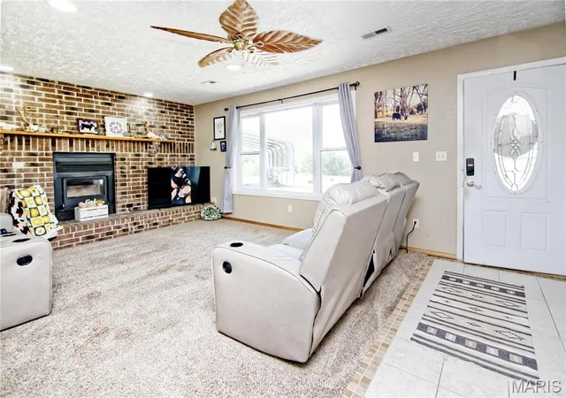 4th image of 29828 Anthony Rd, Falcon, MO 65470 | MLS# MIS26029149