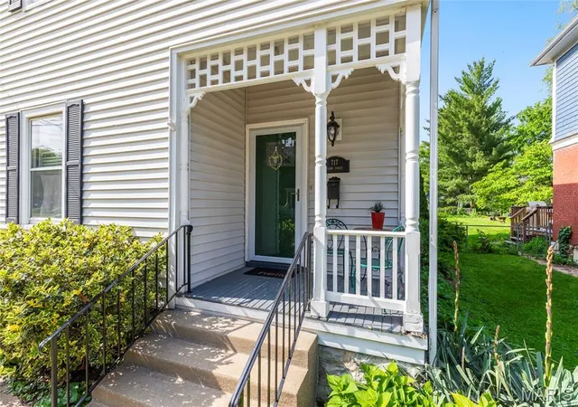 Photo 2 of Single family home for sale at 717 Clark St, Saint Charles, MO 63301 | MLS# MIS26029215 | Listing updated on 2026-09-13