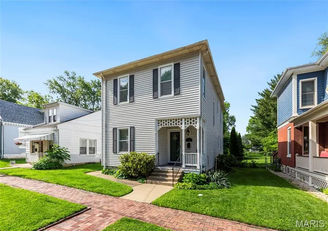 Photo 38 of Single family home for sale at 717 Clark St, Saint Charles, MO 63301 | MLS# MIS26029215 | Listing updated on 2026-09-13