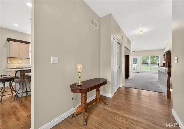 Photo 4 of House for sale at 7342 Timberpoint Ct, Fairview Heights, IL 62208 | MLS# MIS26029218 | Listing updated on 2026-09-14