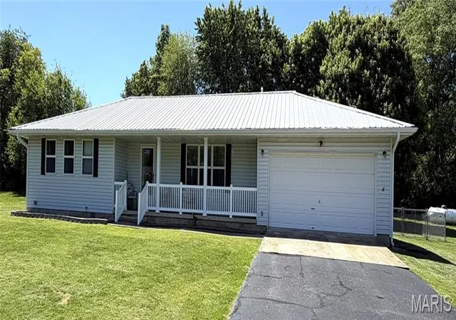 Homes for sale in Mountain View, MO | 616 Kaitlin Dr, Mountain View, MO 65548 | MLS# MIS26029237