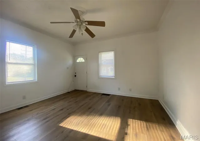 Photo 2 of Single family home for sale at 225 E Arlee Ave, Saint Louis, MO 63125 | MLS# MIS26029280 | Listing updated on 2026-09-08