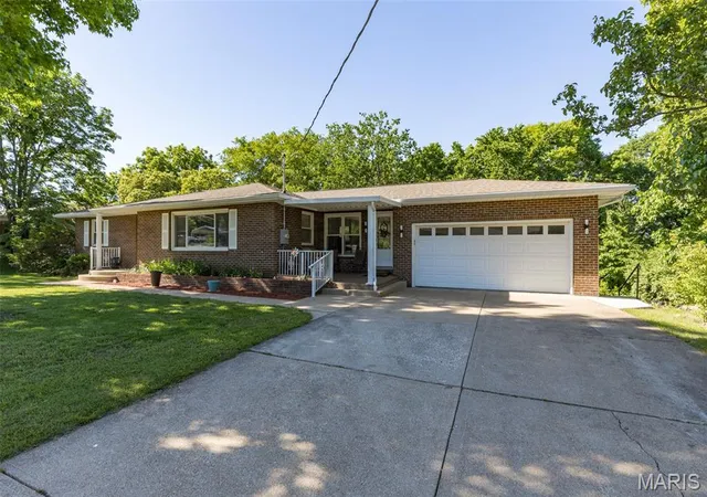 Homes for sale in Festus, MO | 11771 Kingston Dr, Festus, MO 63028 | MLS# MIS26029295