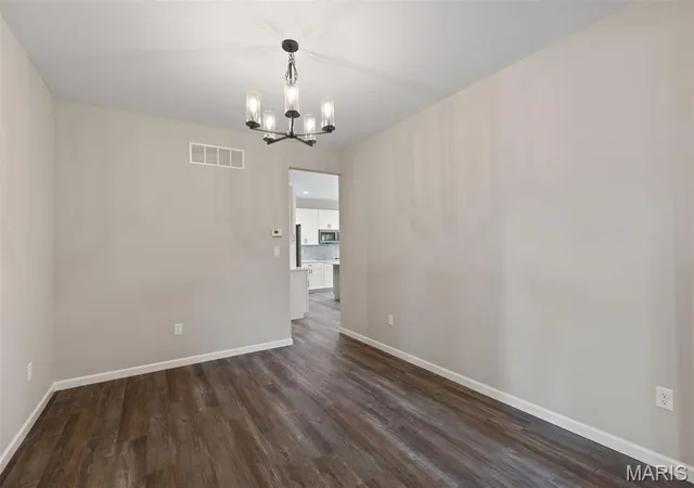 3rd image of 489 Spirit Dr, O'fallon, MO 63385 | MLS# MIS26029346