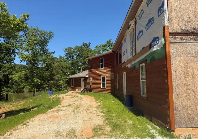 3rd image of 618 Woods End Trl, De Soto, MO 63020 | MLS# MIS26029430