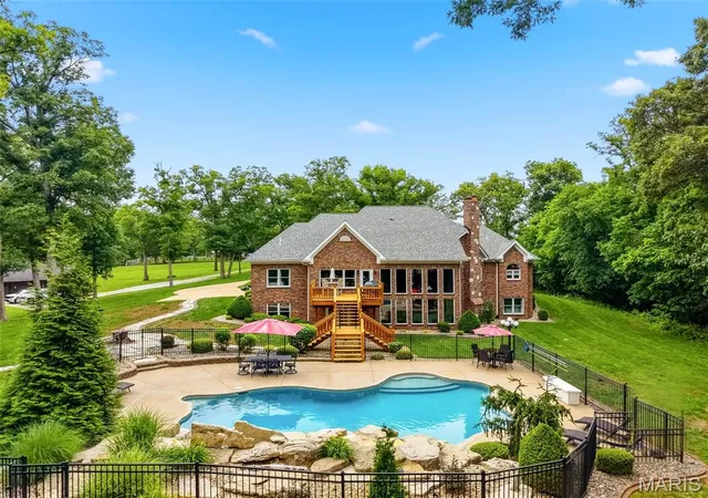 2nd image of 4325 Hueffmeier Rd, Defiance, MO 63341 | MLS# MIS26029468