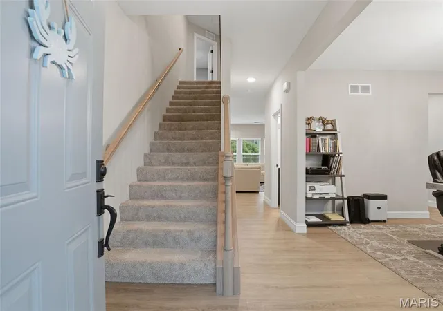 4th image of 5150 Greensfelder Valley Ct, Eureka, MO 63025 | MLS# MIS26029470
