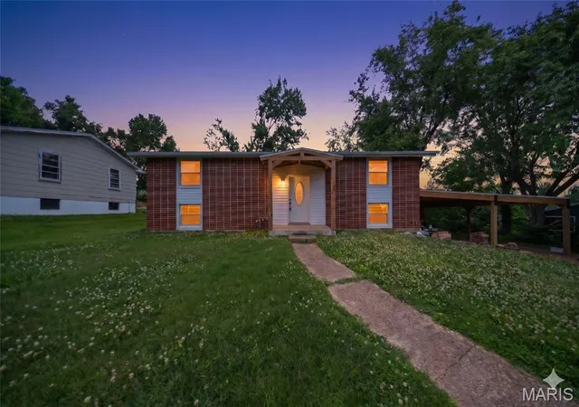 Homes for sale in Rolla, MO | 7 Southview Dr, Rolla, MO 65401 | MLS# MIS26029501
