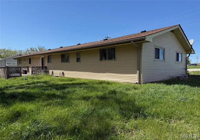 Photo 2 of Single family home for sale at 106 Schemmer Rd, Wright City, MO 63390 | MLS# MIS26029580 | Listing updated on 2026-09-13