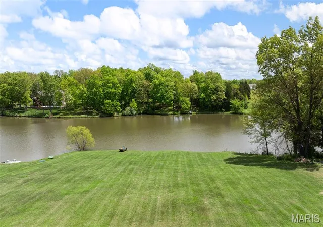 Homes for sale in Foristell, MO | 106 Andrea Ct, Foristell, MO 63348 | MLS# MIS26029581