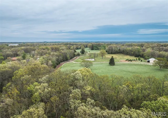 Photo 2 of Sale Pending at 3847 Cleavesville Rd, Bland, MO 65014 | MLS# MIS26029599 | Listing updated on 2026-09-03