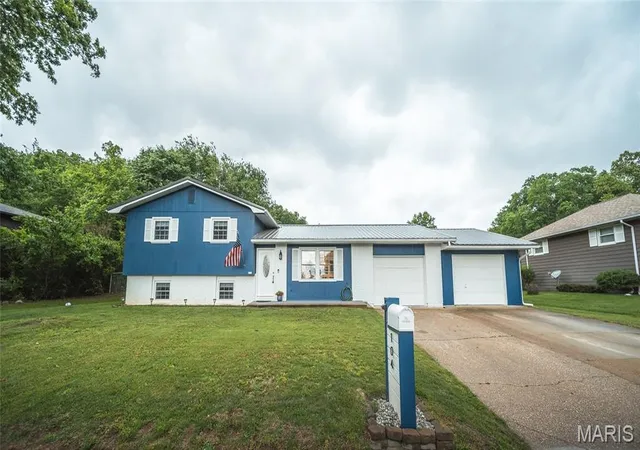 Homes for sale in Waynesville, MO | 104 Ballew Ln, Waynesville, MO 65583 | MLS# MIS26029605