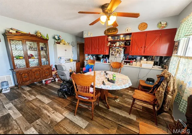 Photo 4 of Single family home for sale at 7687 Ripley Route A, Doniphan, MO 63935 | MLS# MIS26029608 | Listing updated on 2026-08-28