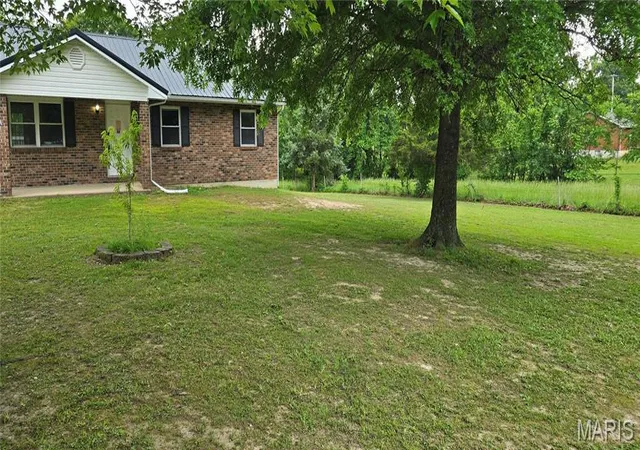 Homes for sale in Waynesville, MO | 26184 Silver Ln, Waynesville, MO 65583 | MLS# MIS26029641