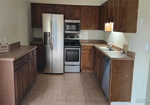 Homes for sale in Waynesville, MO | 26184 Silver Ln, Waynesville, MO 65583 | MLS# MIS26029641
