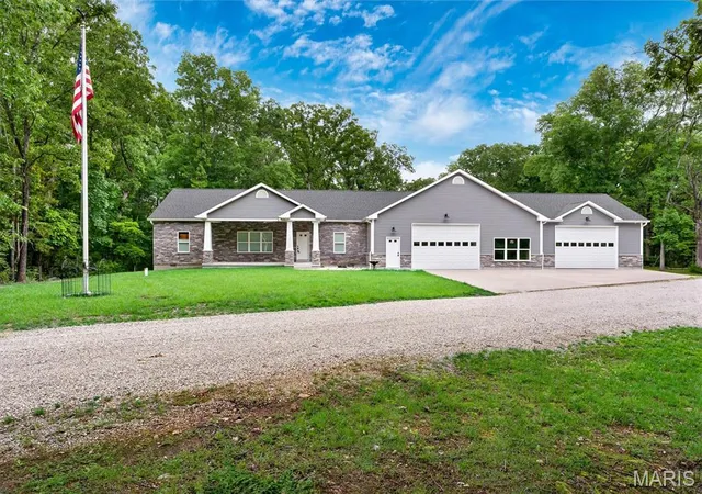 Photo 1 of Single family home for sale at 6713 Klondike Rd, Hillsboro, MO 63050 | MLS# MIS26029747 | Listing updated on 2026-09-17