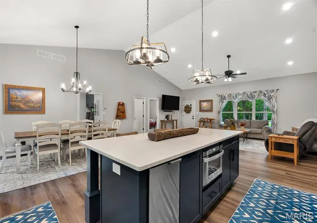 5th image of 6713 Klondike Rd, Hillsboro, MO 63050 | MLS# MIS26029747