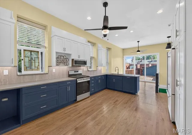 3rd image of 1919 Hickory St, Saint Louis, MO 63104 | MLS# MIS26029783