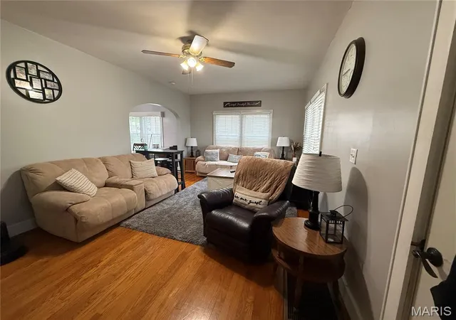 Homes for sale in Hannibal, MO | 2702 Hubbard St, Hannibal, MO 63401 | MLS# MIS26029800