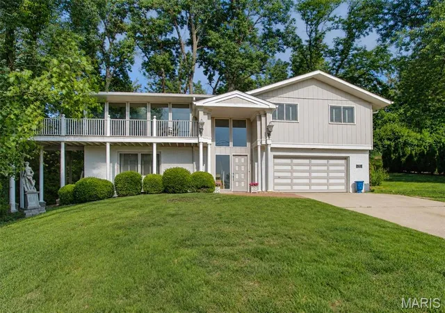Photo 1 of Single family home for sale at 590 Watch Hill Rd, Collinsville, IL 62234 | MLS# MIS26029816 | Listing updated on 2026-09-19