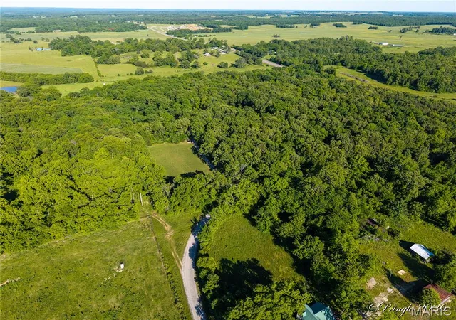 Homes for sale in West Plains, MO | 7613 County Road 8760, West Plains, MO 65775 | MLS# MIS26029865