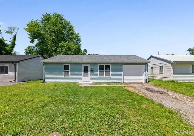 Homes for sale in Cahokia, IL | 47 Saint Henry Dr, Cahokia, IL 62206 | MLS# MIS26029916