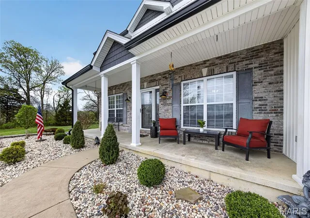 Homes for sale in Troy, MO | 321 Red Wing Ct, Troy, MO 63379 | MLS# MIS26029988