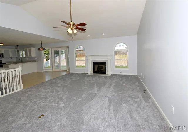 4th image of 204 Jacobs Wy, St Peters, MO 63376 | MLS# MIS26030014