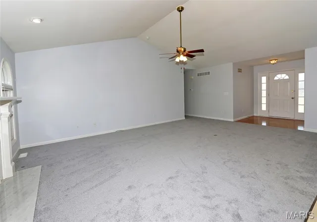 5th image of 204 Jacobs Wy, St Peters, MO 63376 | MLS# MIS26030014