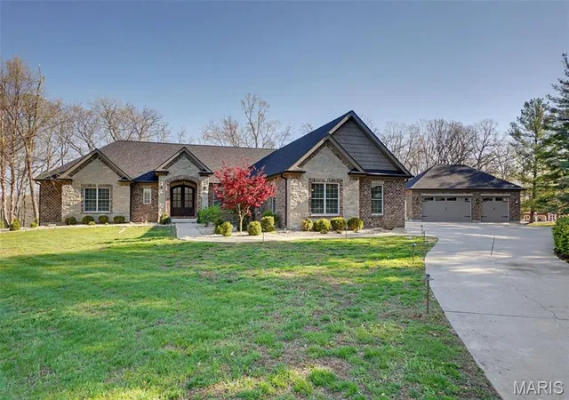 2nd image of 353 Callaway Ridge (255) Dr, Defiance, MO 63341 | MLS# MIS26030057