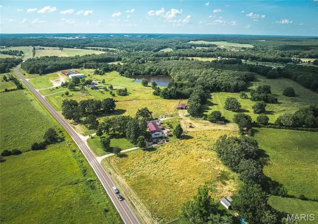 Homes for sale in St James, MO | 15460 N Hwy 68, St James, MO 65559 | MLS# MIS26030092