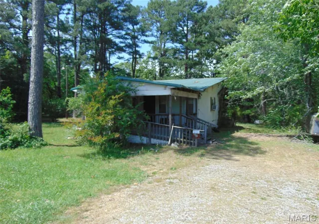 Photo 3 of Sale Pending at 8165 Us Hwy 160 East, Fairdealing, MO 63939 | MLS# MIS26030109 | Listing updated on 2026-10-19