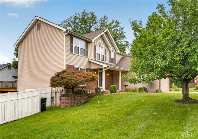 4th image of 12502 Bielefeld Ct, Black Jack, MO 63033 | MLS# MIS26030130
