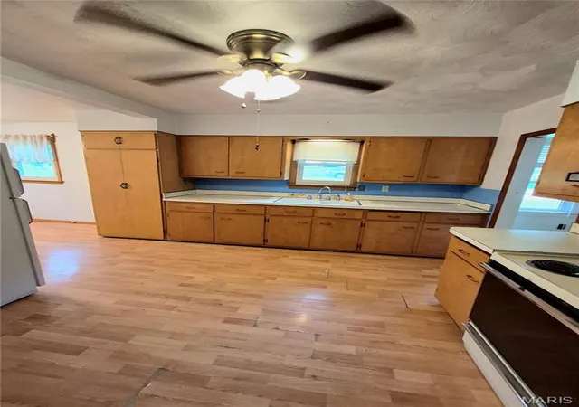 4th image of 420 Murrill Ct, Bonne Terre, MO 63628 | MLS# MIS26030163