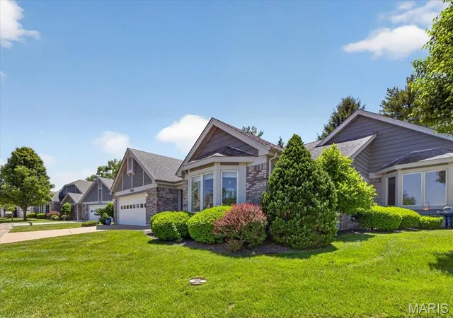 3rd image of 3016 Devilla Trl #23A, St Charles, MO 63301 | MLS# MIS26030187
