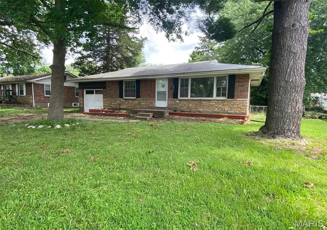 1st image of 9616 Durham Dr, Riverview, MO 63137 | MLS# MIS26030189