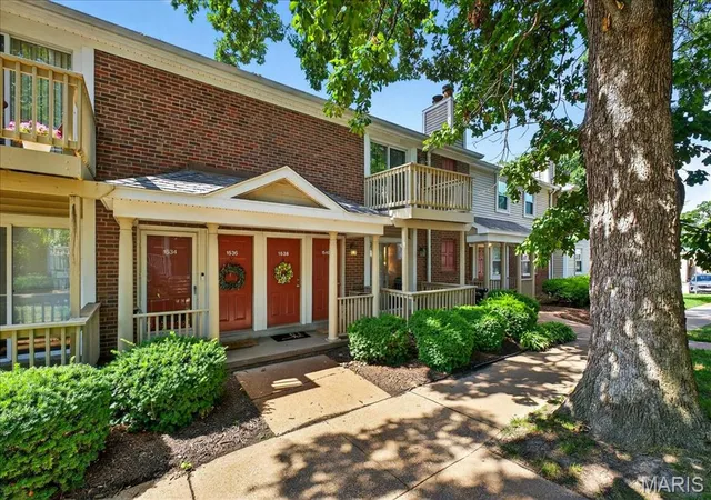 1st image of 1540 High School Dr, Saint Louis, MO 63144 | MLS# MIS26030281