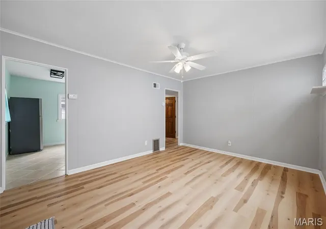 Photo 3 of Single family home for sale at 1509 Kraft St, St Louis, MO 63139 | MLS# MIS26030283 | Listing updated on 2026-09-03
