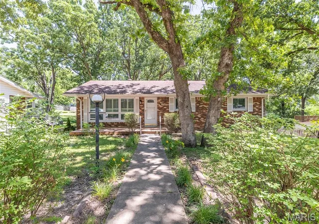 Homes for sale in Poplar Bluff, MO | 1506 Rosedale Ln, Poplar Bluff, MO 63901 | MLS# MIS26030301