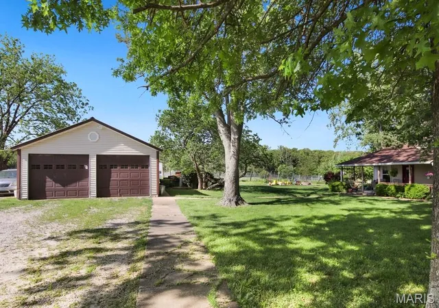 Homes for sale in Sullivan, MO | 385 Woods Farm Rd, Sullivan, MO 63080 | MLS# MIS26030318
