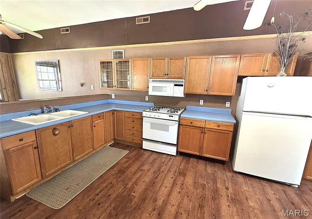 Homes for sale in Hermann, MO | 352 Arrowhead Trl, Hermann, MO 65041 | MLS# MIS26030378