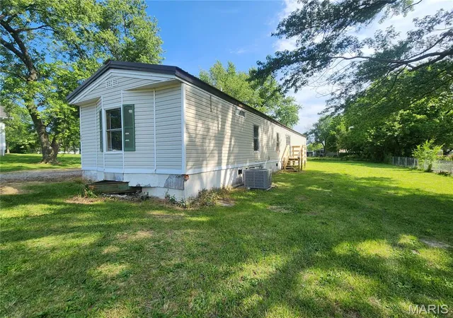 Homes for sale in Conway, MO | 400 W Ruby St, Conway, MO 65632 | MLS# MIS26030446