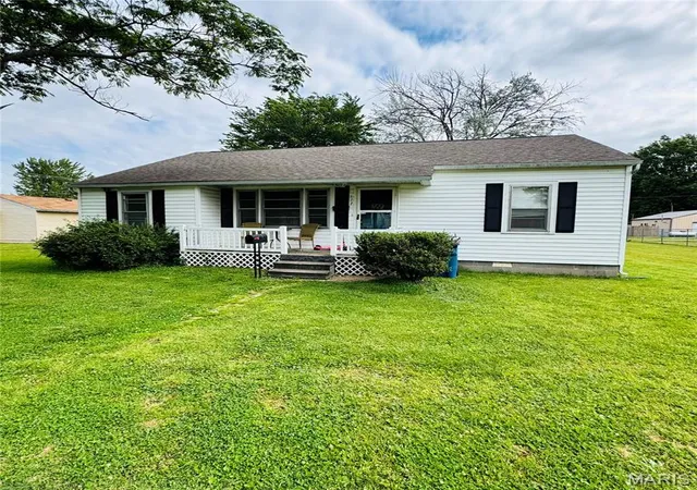 Homes for sale in Chaffee, MO | 127 Heeb St, Chaffee, MO 63740 | MLS# MIS26030471