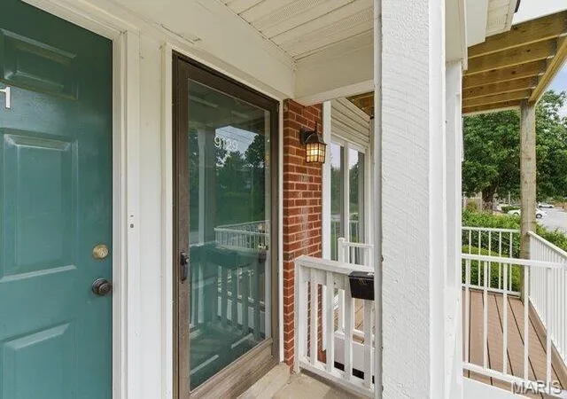 3rd image of 9129 Wrenwood Ln, Saint Louis, MO 63144 | MLS# MIS26030507