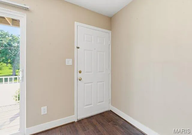 4th image of 9129 Wrenwood Ln, Saint Louis, MO 63144 | MLS# MIS26030507