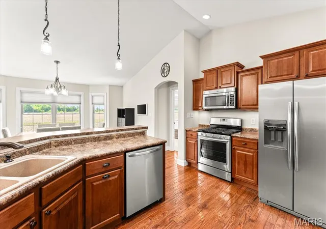 Homes for sale in Troy, IL | 278 Shadowbrooke, Troy, IL 62294 | MLS# MIS26030523